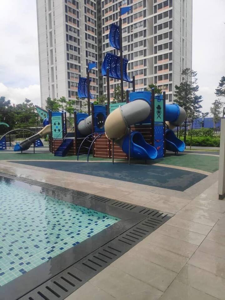 Happy Family Horizon Suite - Near Xiamen-Klia Netflix Kampong Melot Zewnętrze zdjęcie